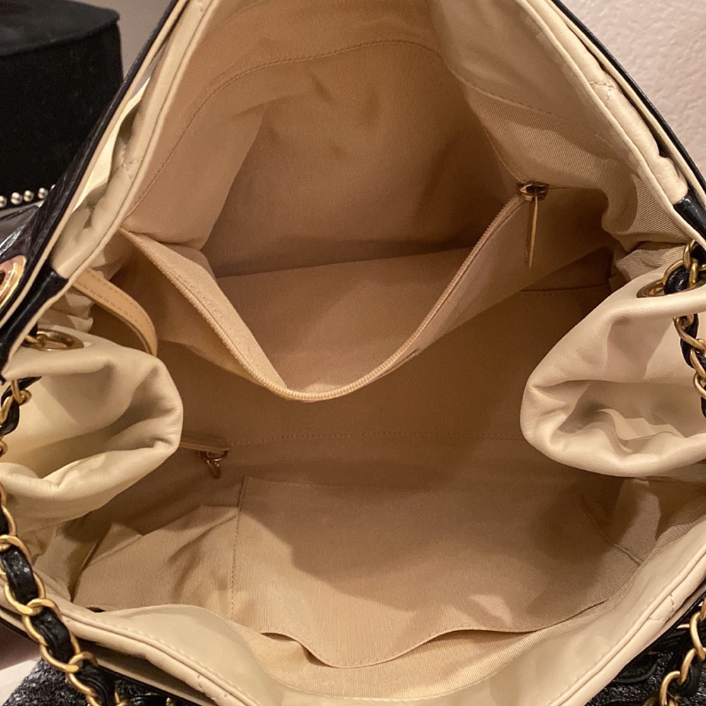 ❌SOLD❌ Auth. Chanel NWT Black & Beige CC Shoulder Bag - Picture 12 of 16